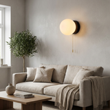 AuraGlow | Væglampe Minimalistisk – LED Glas Globe Trækledning