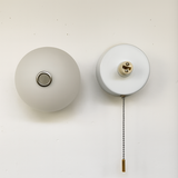 AuraGlow | Væglampe Minimalistisk – LED Glas Globe Trækledning