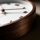 NordicAura | Vægur Skandinavisk - Trådløs Quartz Træ