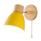 ScandiLux | Væglampe Minimalistisk - Træ Kegle LED