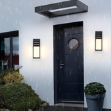 Udendørs Væglampe med Bevægelsessensor – Vandtæt LED Udendørs Væglampe til Have og Terrasse