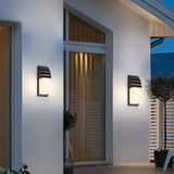 Udendørs Væglampe med Bevægelsessensor – Vandtæt LED Udendørs Væglampe til Have og Terrasse