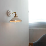 Vintage Japansk Keramisk Messing 1-Lyse Væglampe